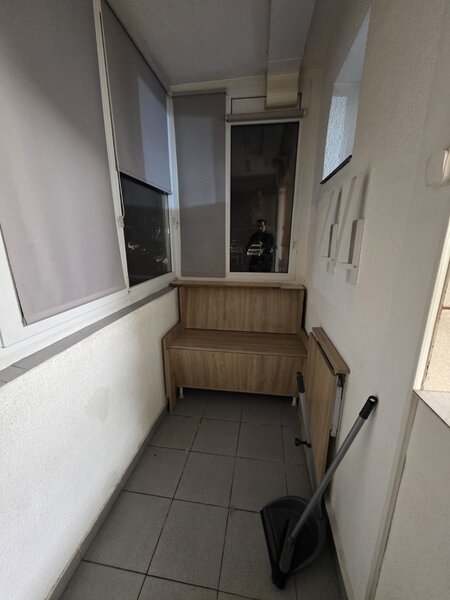 Titan, 5 minute metrou, chiar la parcul IOR, vav liceul Dante,